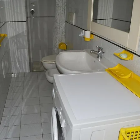 Διαμέρισμα Ll06 A 60m Dal Mare *