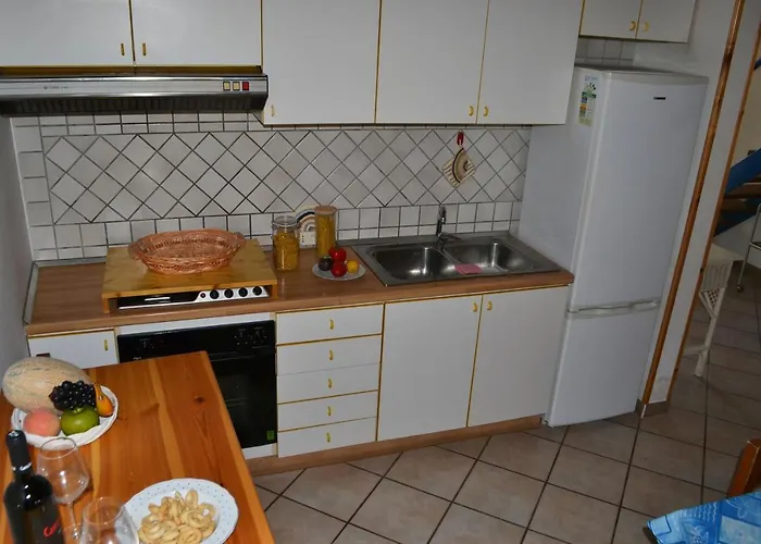 Apartment Ll06 A 60m Dal Mare